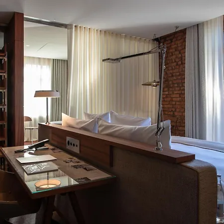 La Reserve Eden Au 5*