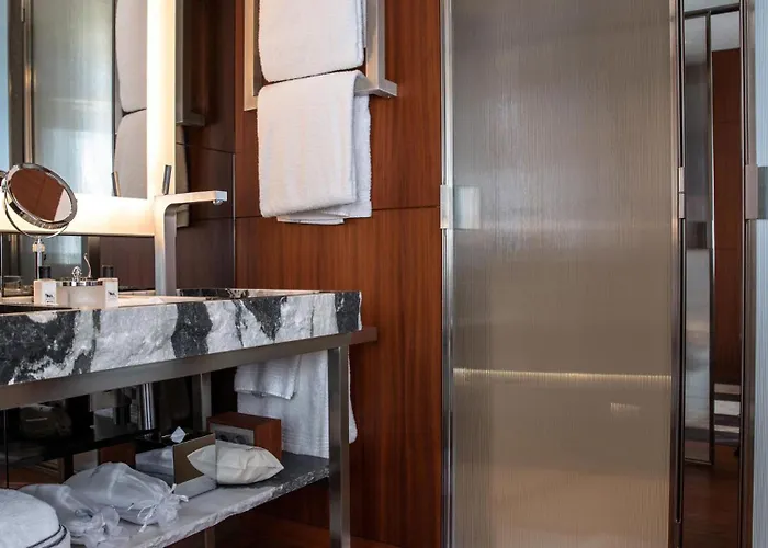 Hotell La Reserve Eden Au