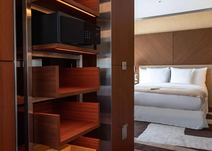 La Reserve Eden Au Otel 5*