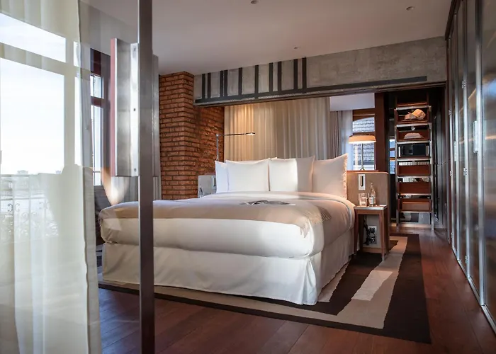 Hotell La Reserve Eden Au 5*