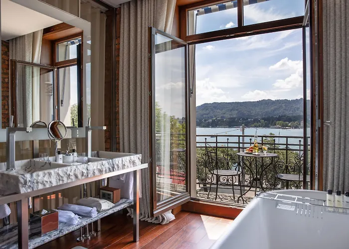 Hotell La Reserve Eden Au 5*